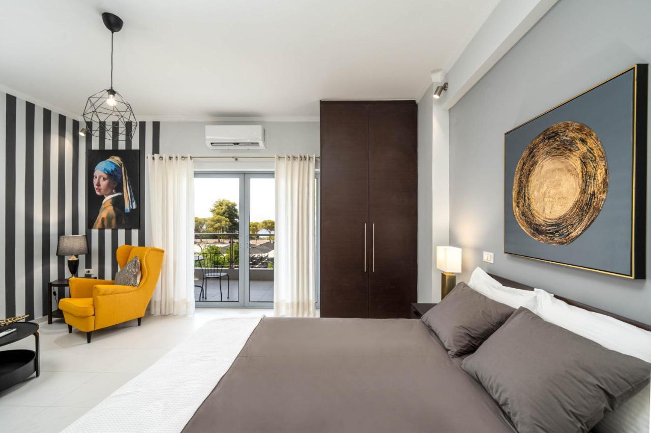 Byron Luxury Apartments Айгио Екстериор снимка