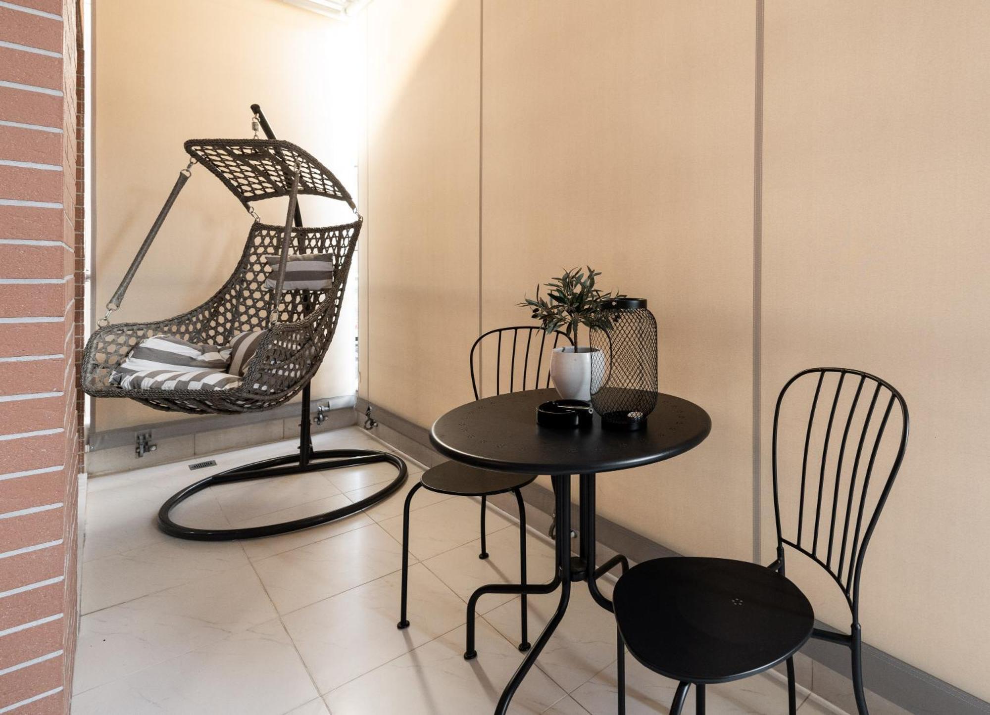 Byron Luxury Apartments Айгио Екстериор снимка